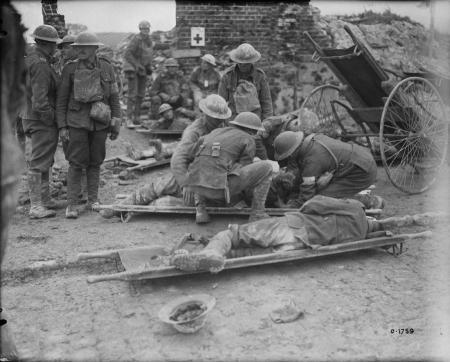 WWI - Dressing the Wounded at Hill 70